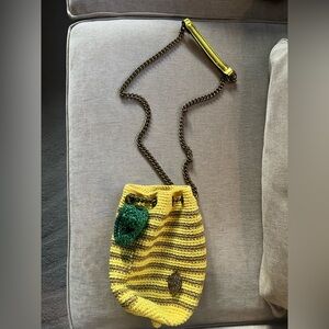 KURT GEIGER LEMON CROSS BODY BAG